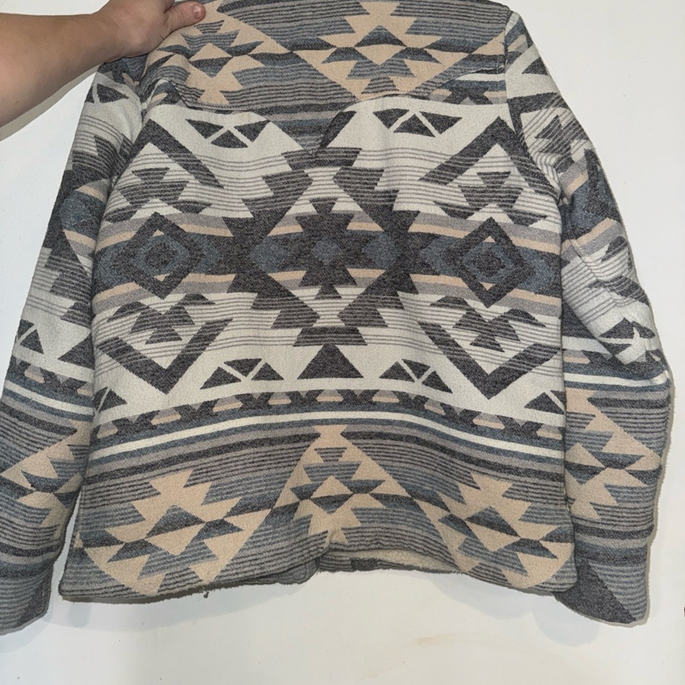 Wrangler Women’s Button Up Patterned Jacket Sherp… - image 4